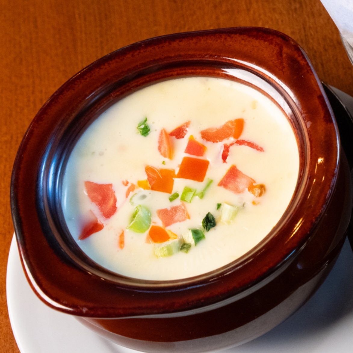 Queso Dip Con Jalapeño.