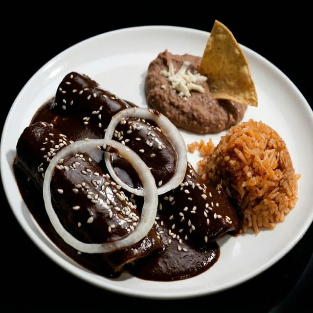 Enchiladas De Mole.